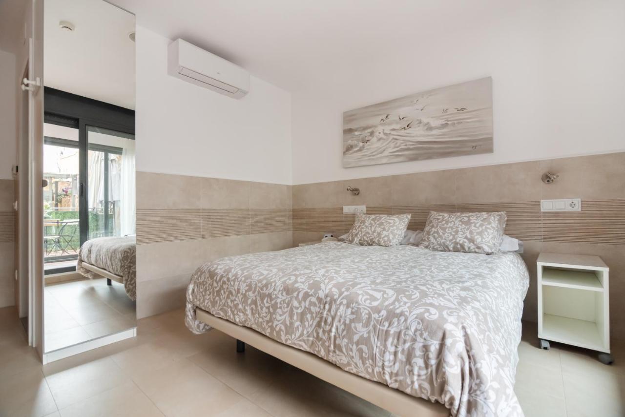 Hostal House Barcelona Bagian luar foto
