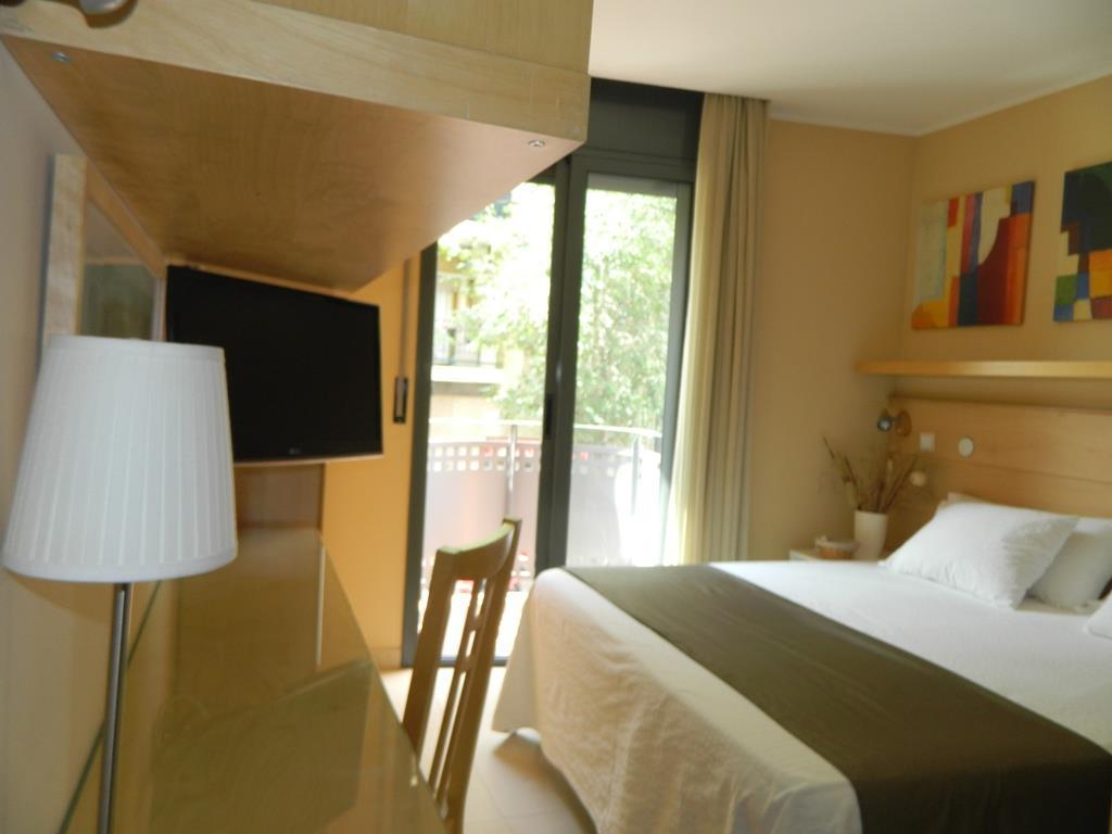 Hostal House Barcelona Bagian luar foto